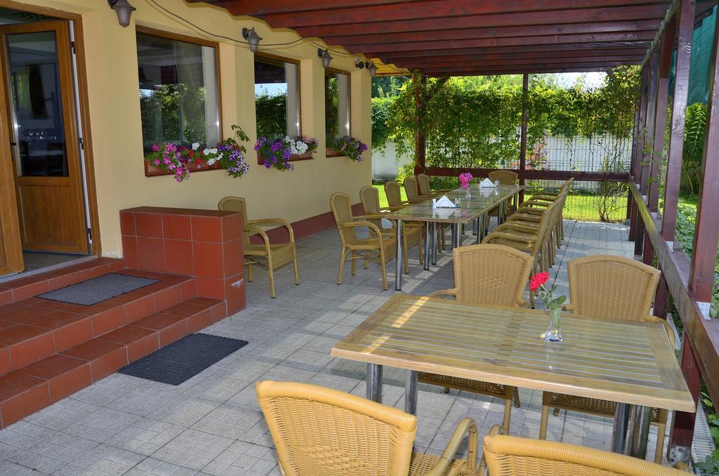 Vila Maria Snagov Hotel Buitenkant foto